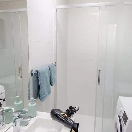T2 Renove Premium - Parking Prive - Clim - 300 M Plage - Wifi - Balcon סן-מקסים