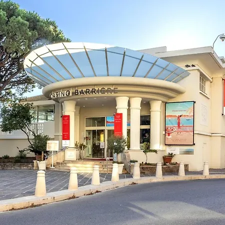 דירה T2 Renove Premium - Parking Prive - Clim - 300 M Plage - Wifi - Balcon
