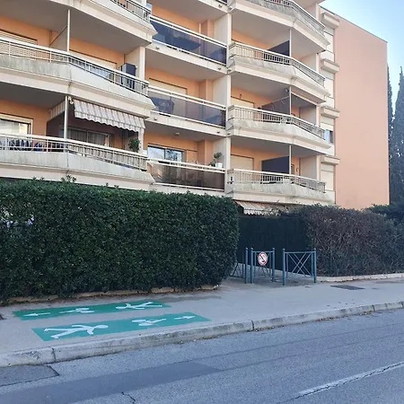 דירה T2 Renove Premium - Parking Prive - Clim - 300 M Plage - Wifi - Balcon סן-מקסים